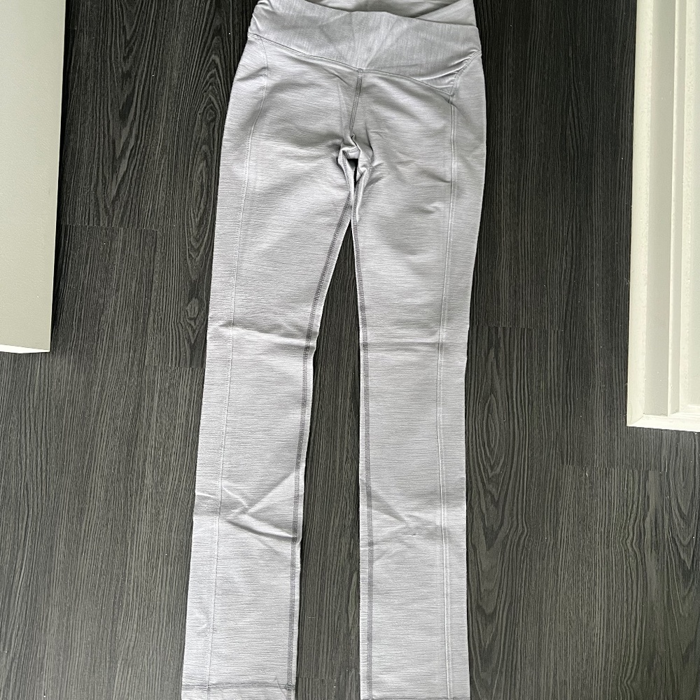 Lululemon straight legged pant